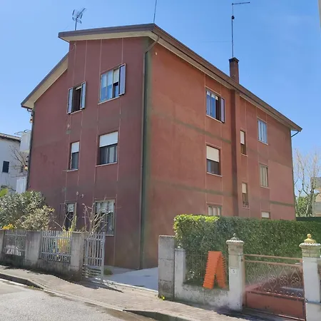 Spacious Seaside Flat In Caorle