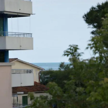 Spacious Seaside Flat In * Caorle