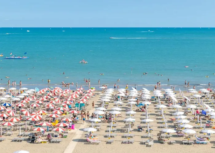 Spacious Seaside Flat In * Caorle