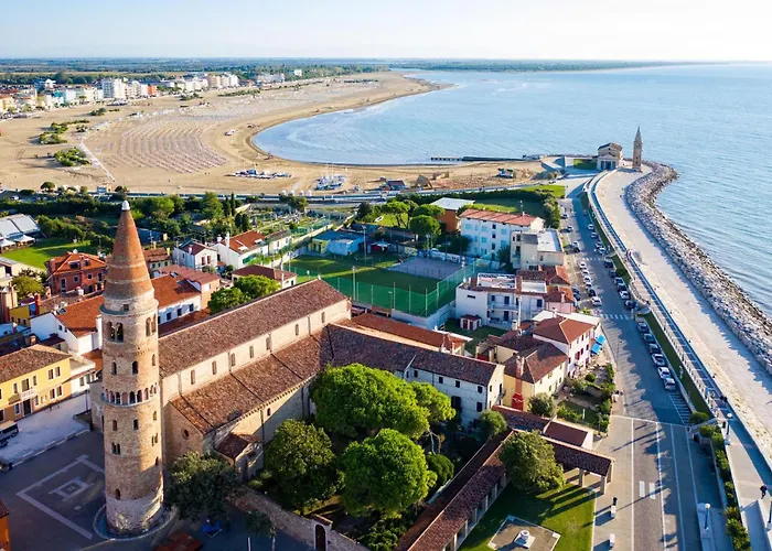 Apartamento Spacious Seaside Flat In